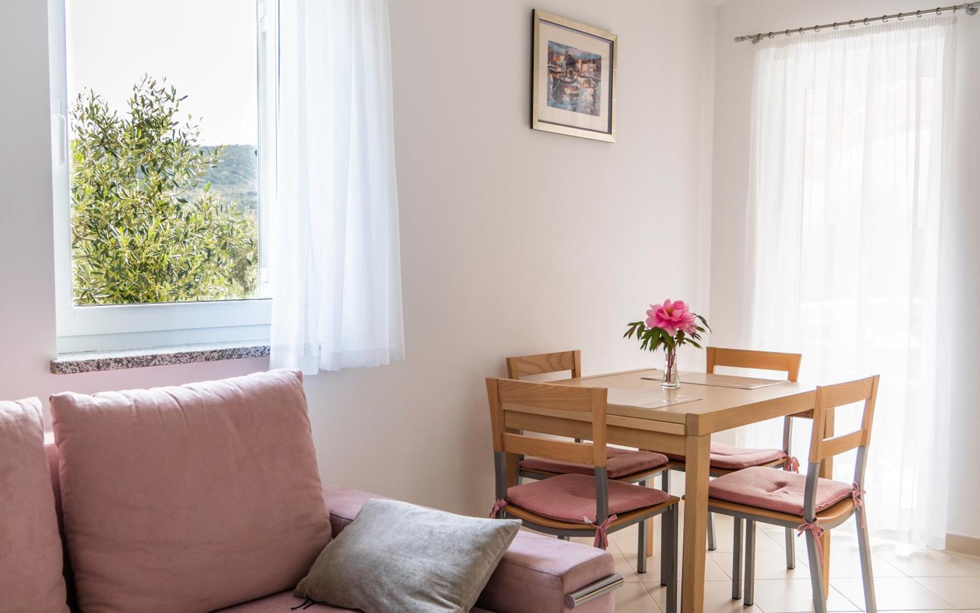 Apartments Lila ツレス エクステリア 写真